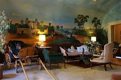 萨尔塞罗酒店 3* 比谢列